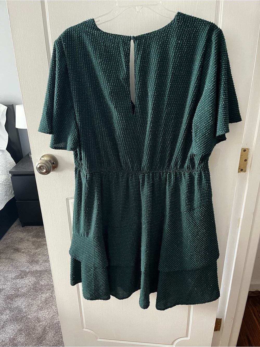 ARULA Deep Green Textured Tiered Mini Dress - Picture 3 of 9